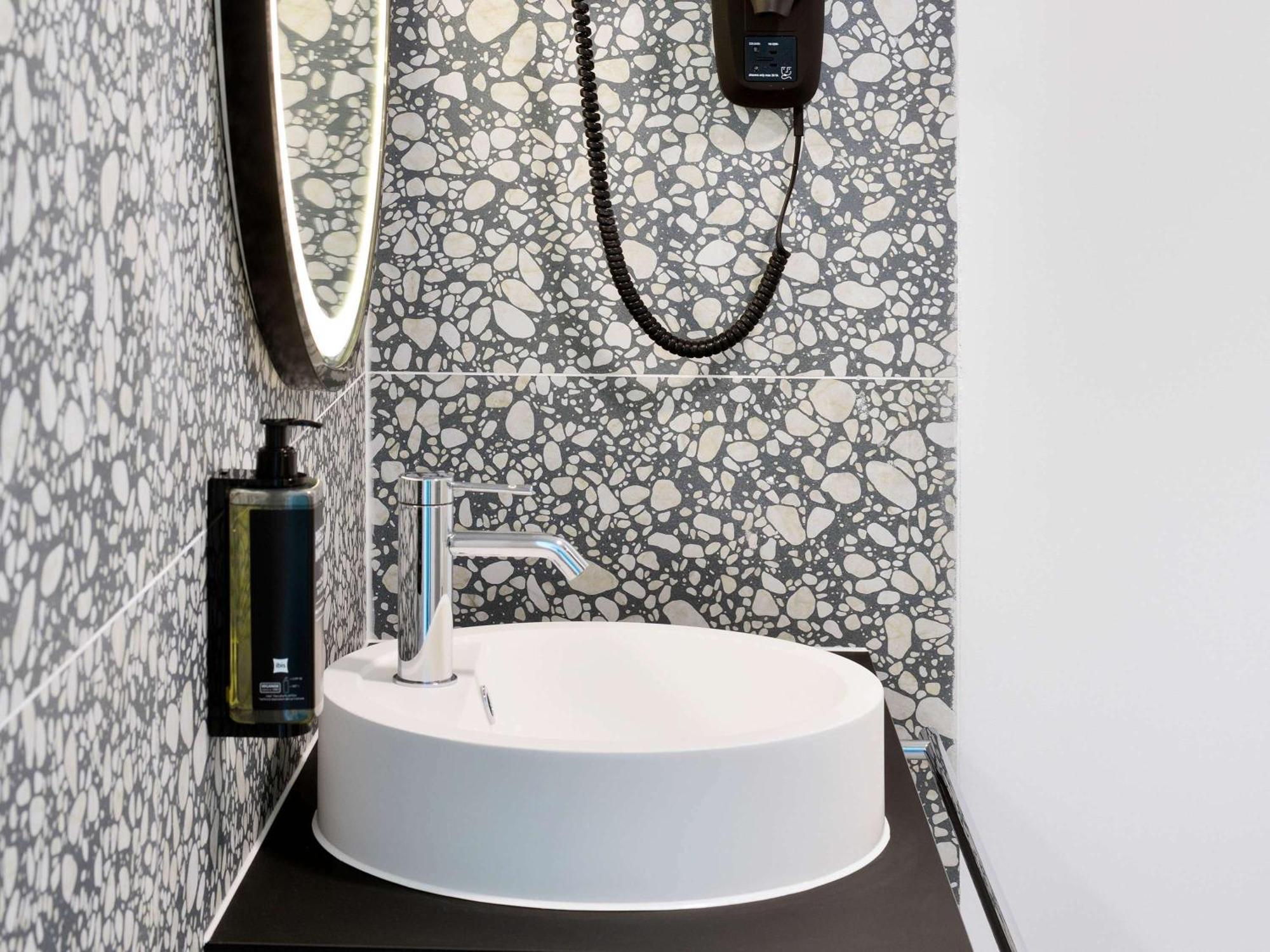 Hotel Ibis Styles Bredene Extérieur photo